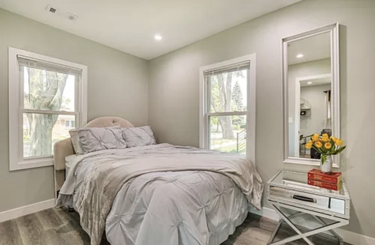 1675 South Cora Street – photo 4