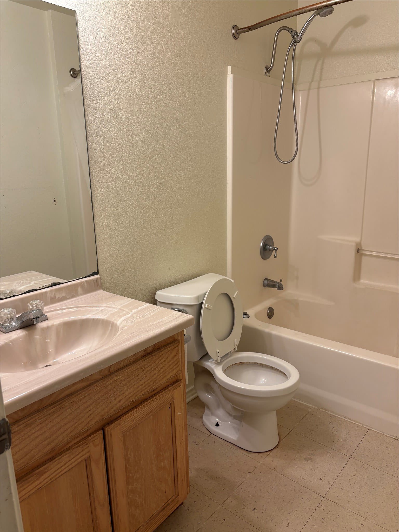 1007 N Howeth Street – photo 5