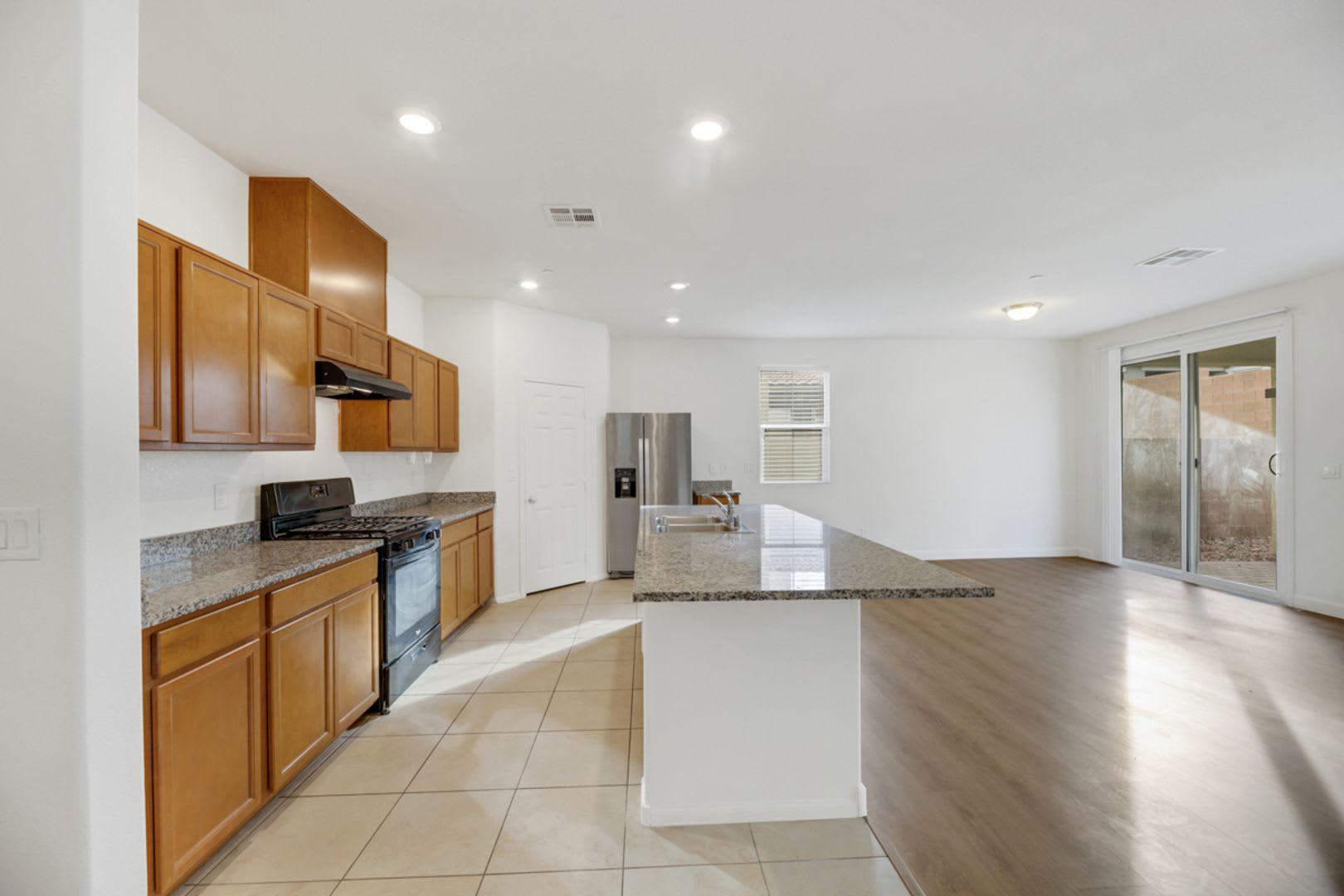LIKE BRAND NEW INSPIRADA HOME – photo 3