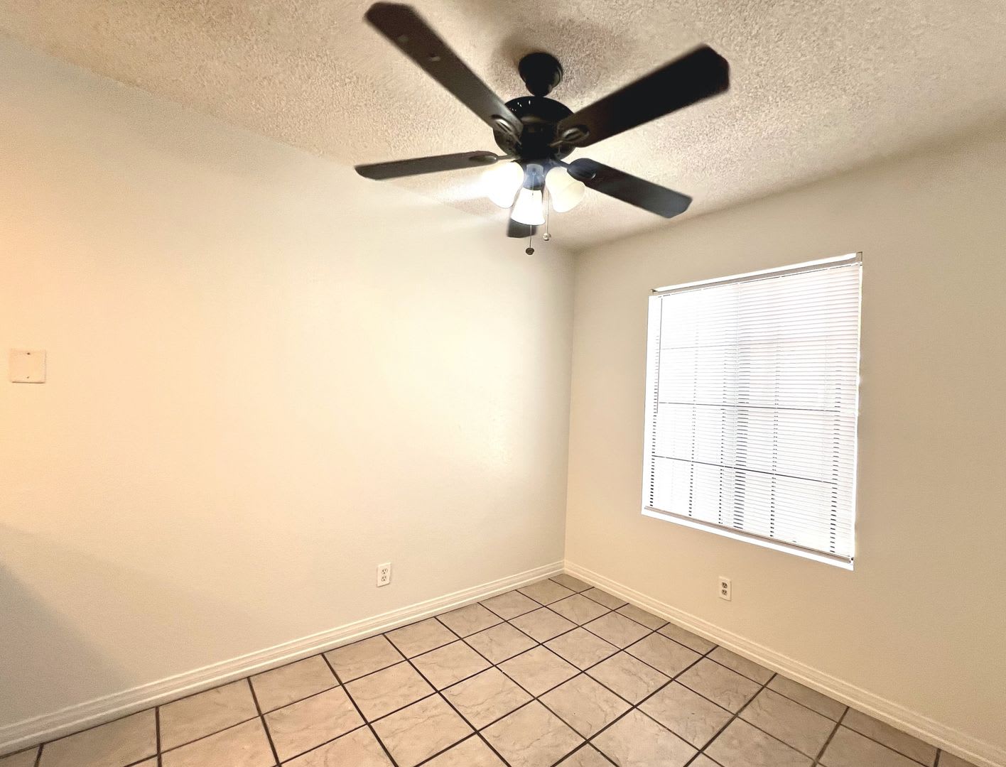Spacious 2-Bedroom, 1.5-Bath Townhome – photo 5