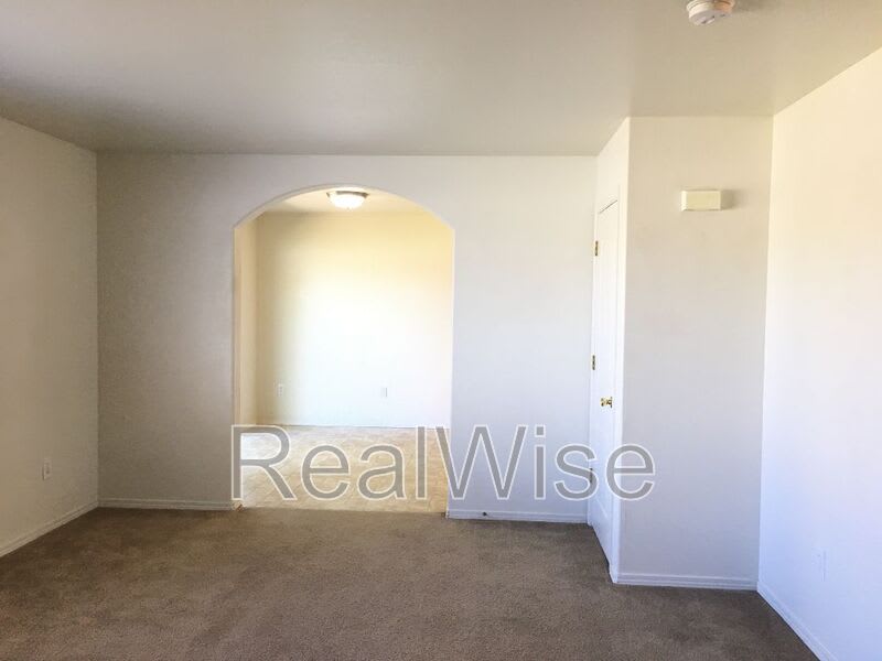 1931 NW Larch Spur Ct. – photo 5
