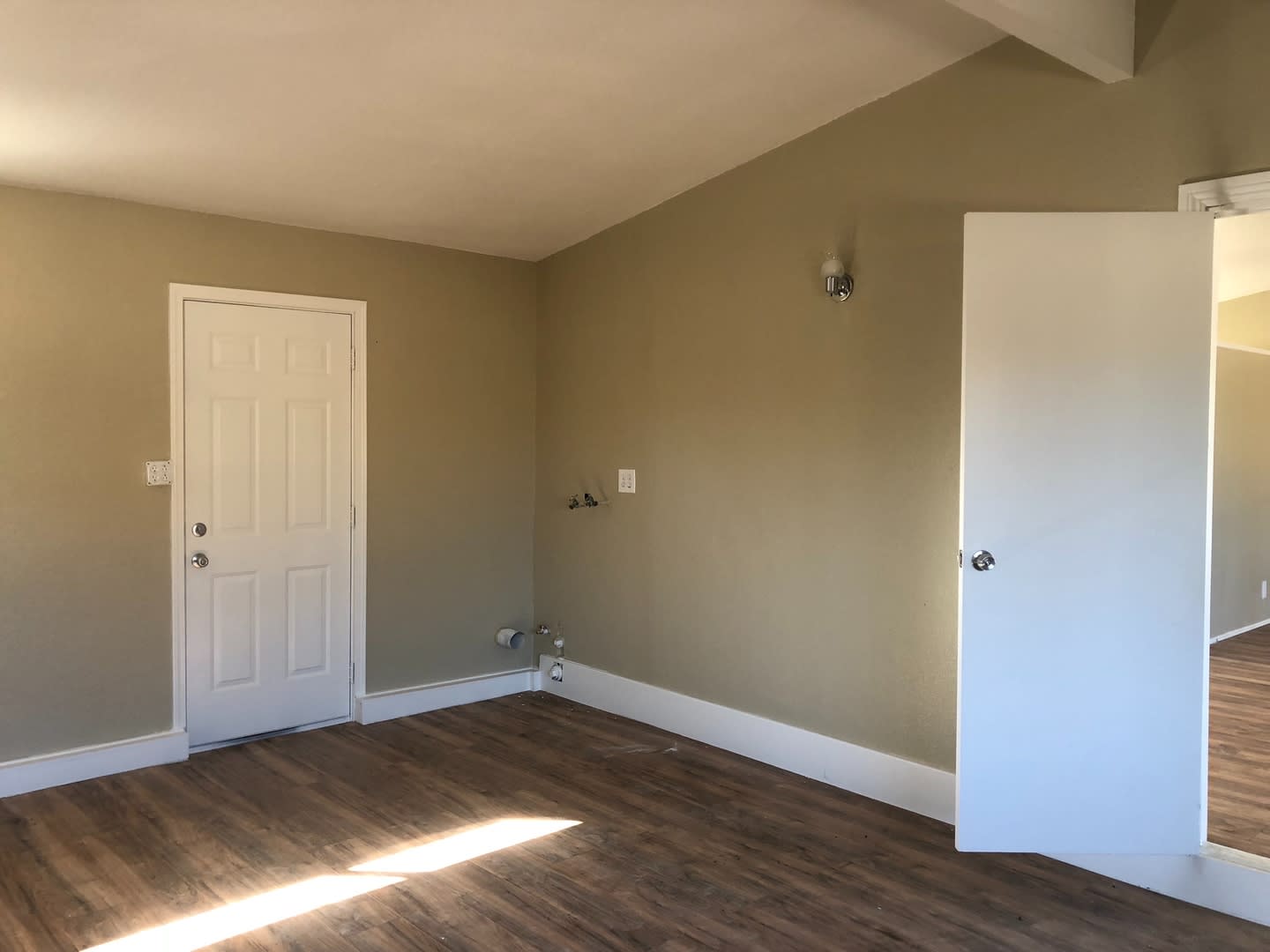 3138 E Avenue Q4 Palmdale Ca 93550 – photo 3