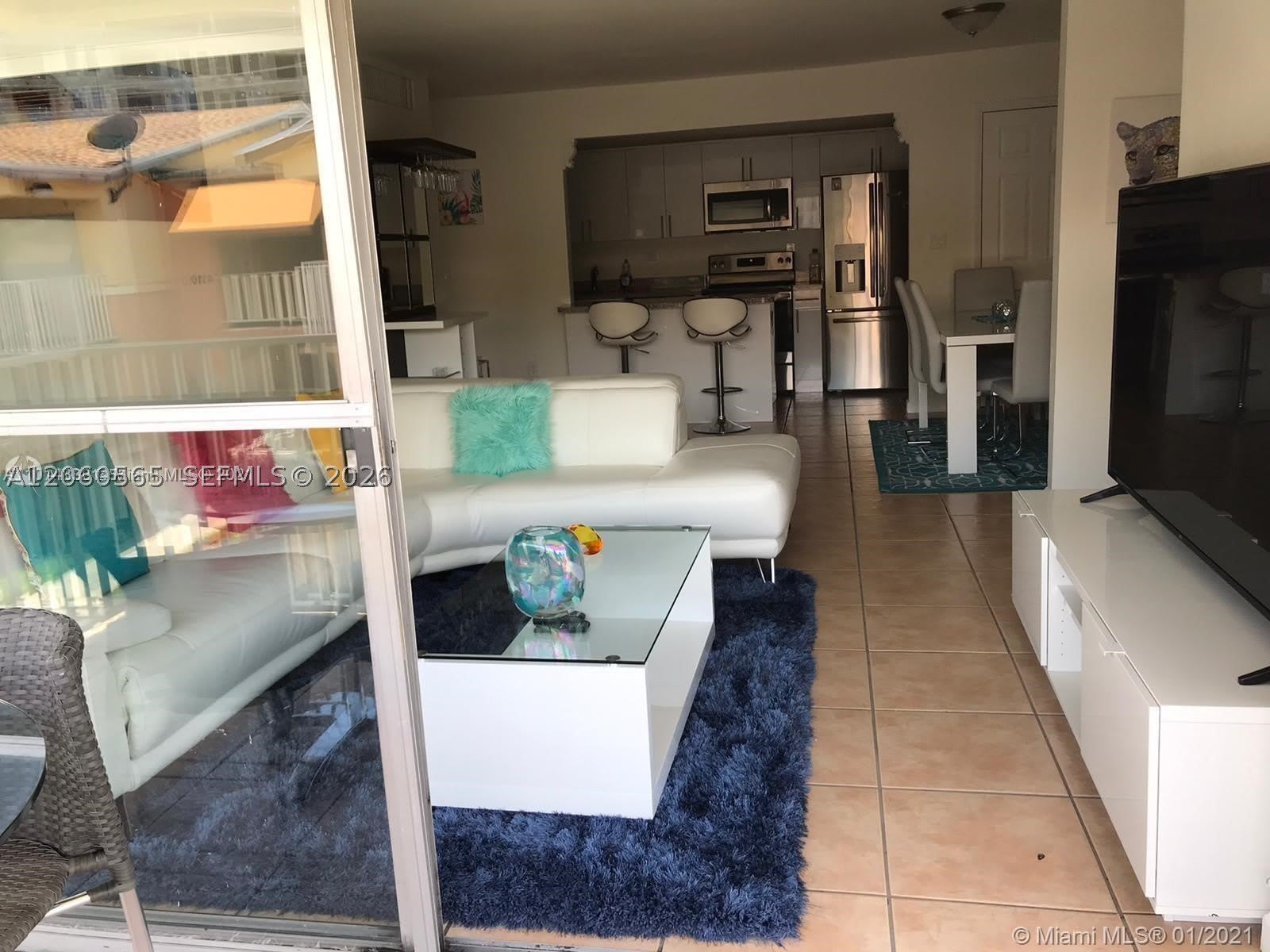 4140 NW 79th Ave – photo 3