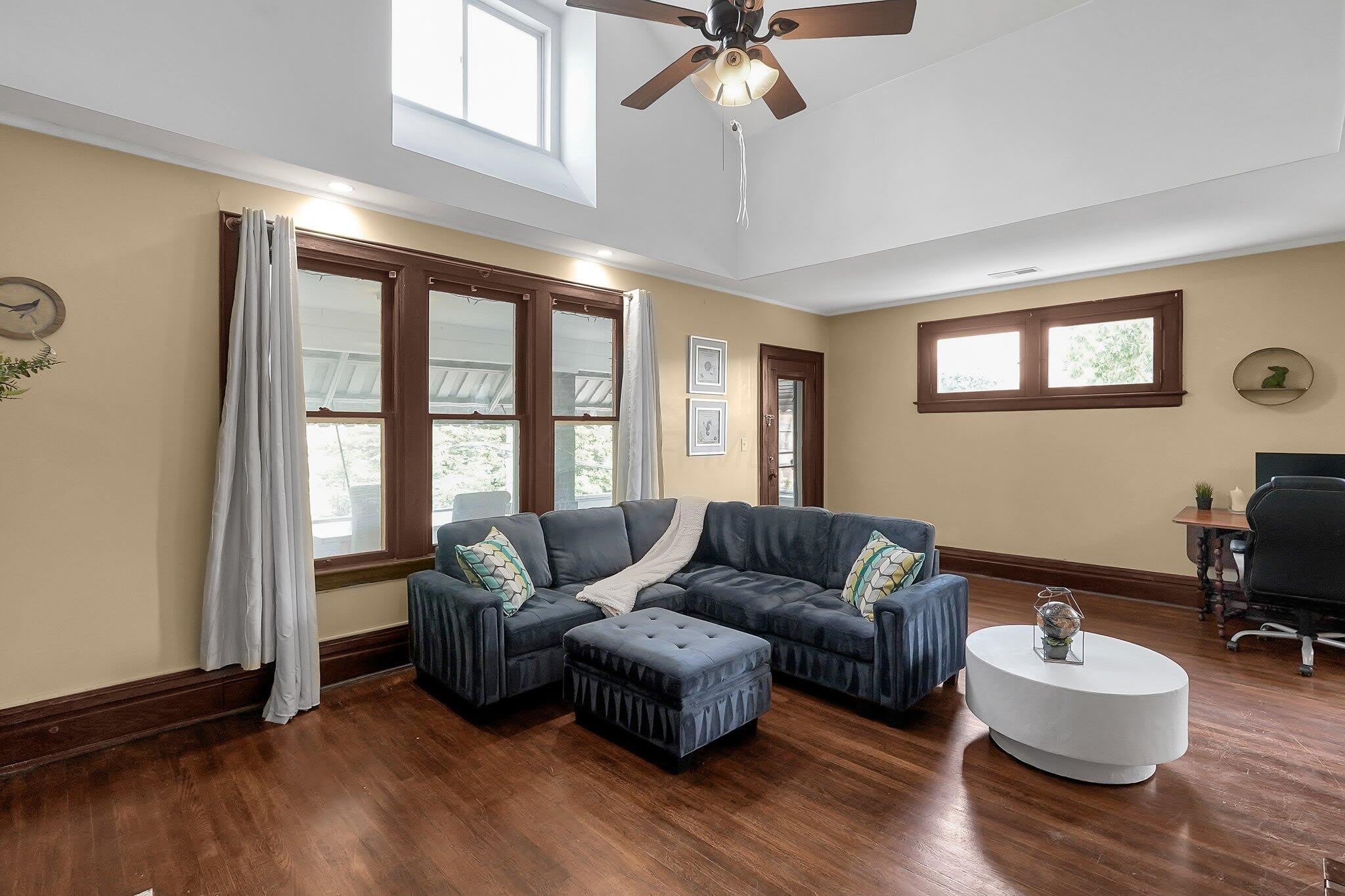 366 Berkeley Road – photo 5