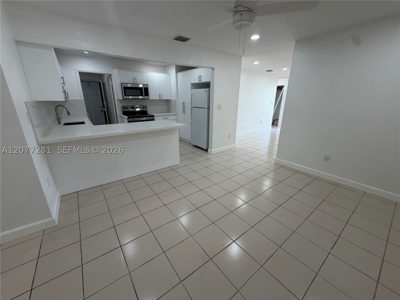9986 SW 2nd St – photo 2