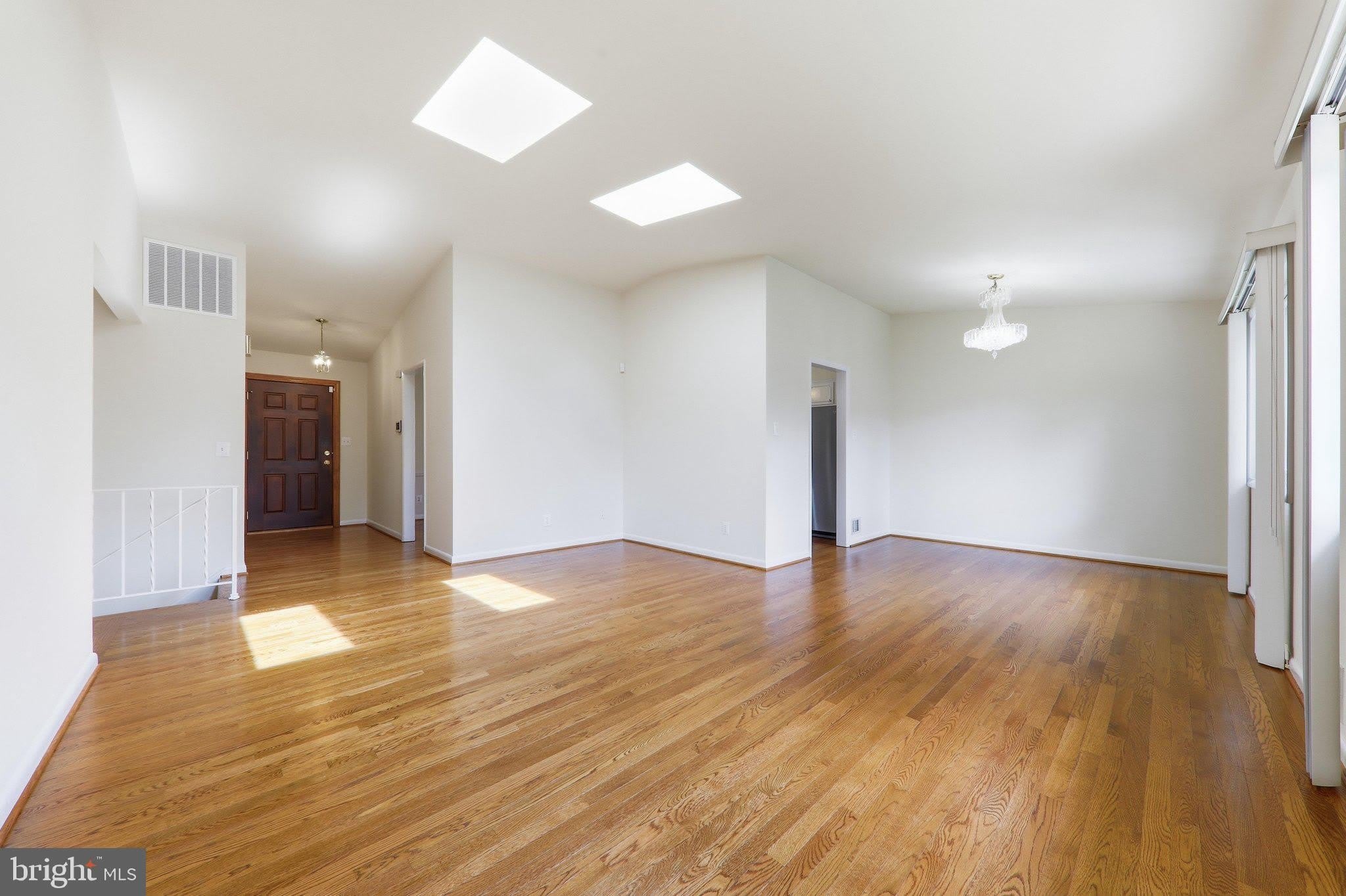 11601 GOWRIE Court – photo 4