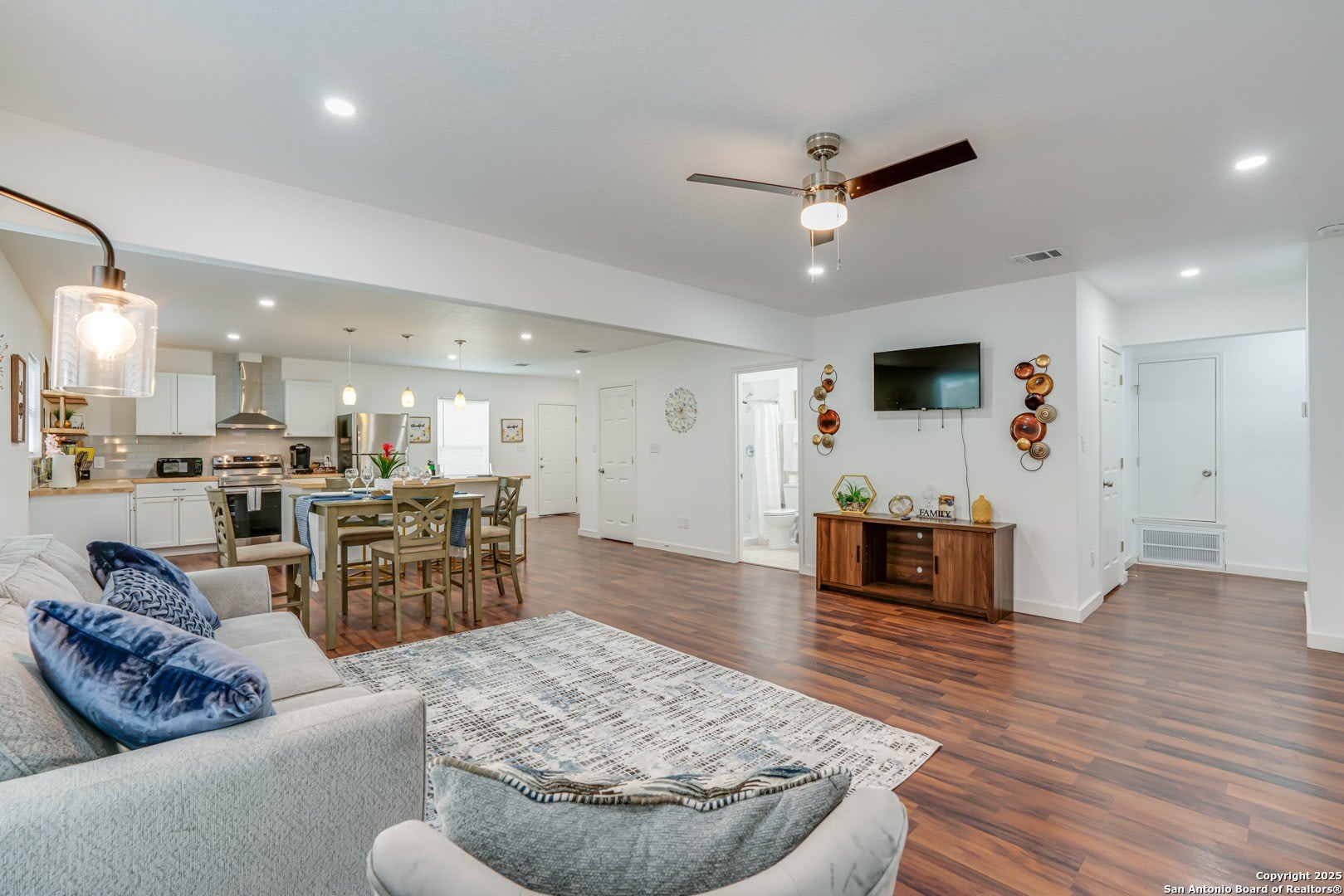 1039 Mckinley Ave – photo 4