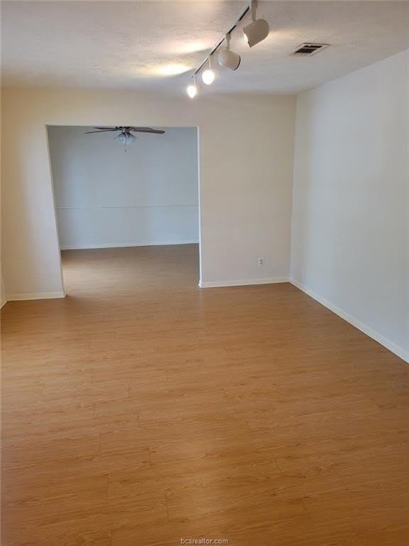 1802 Leona Drive – photo 3