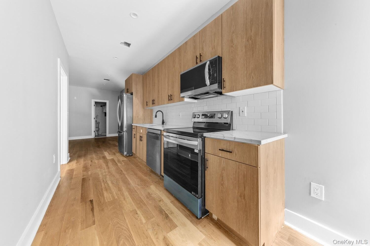 964 ST JOHNS Place – photo 2