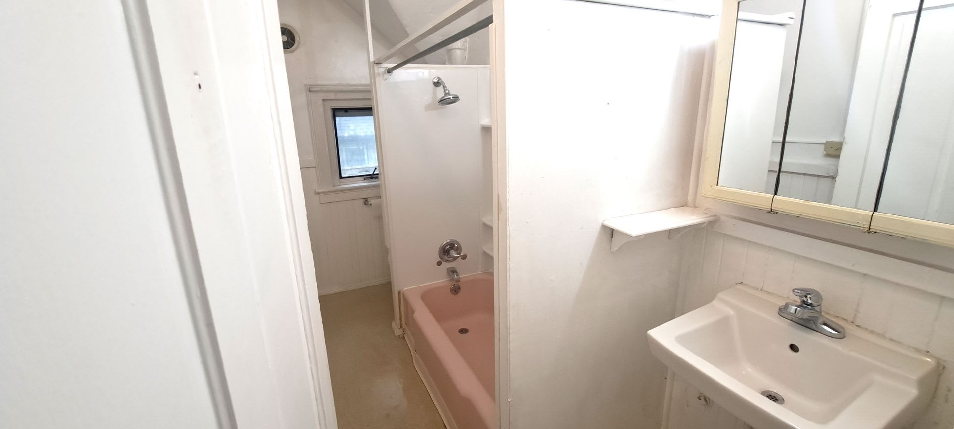 112 Hudson St – photo 5