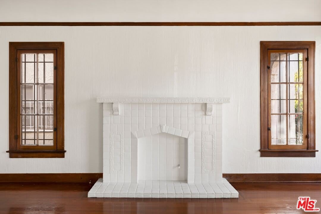 112 S Sycamore Ave – photo 4