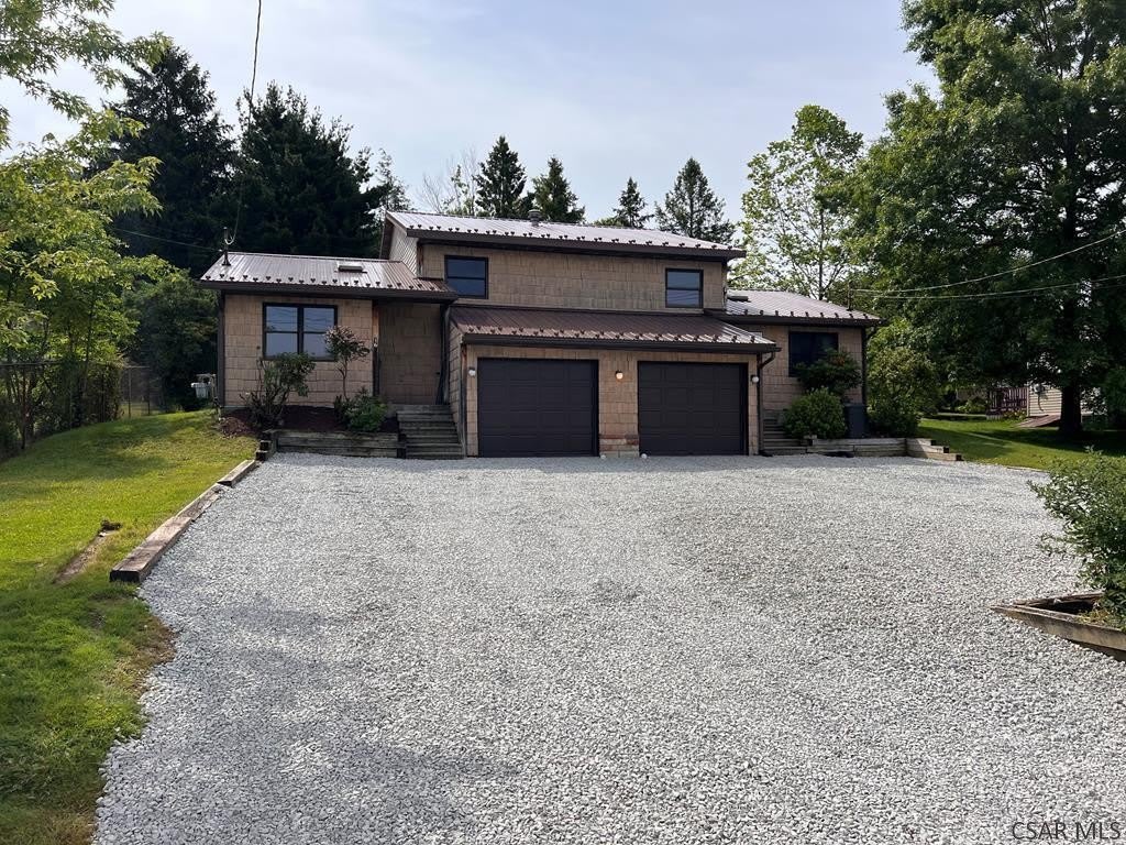 216 Hastings – photo 3