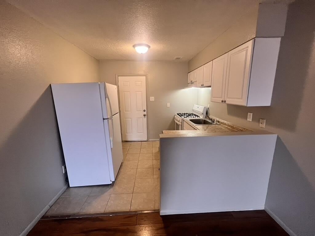 423 Dallas Street SE – photo 5