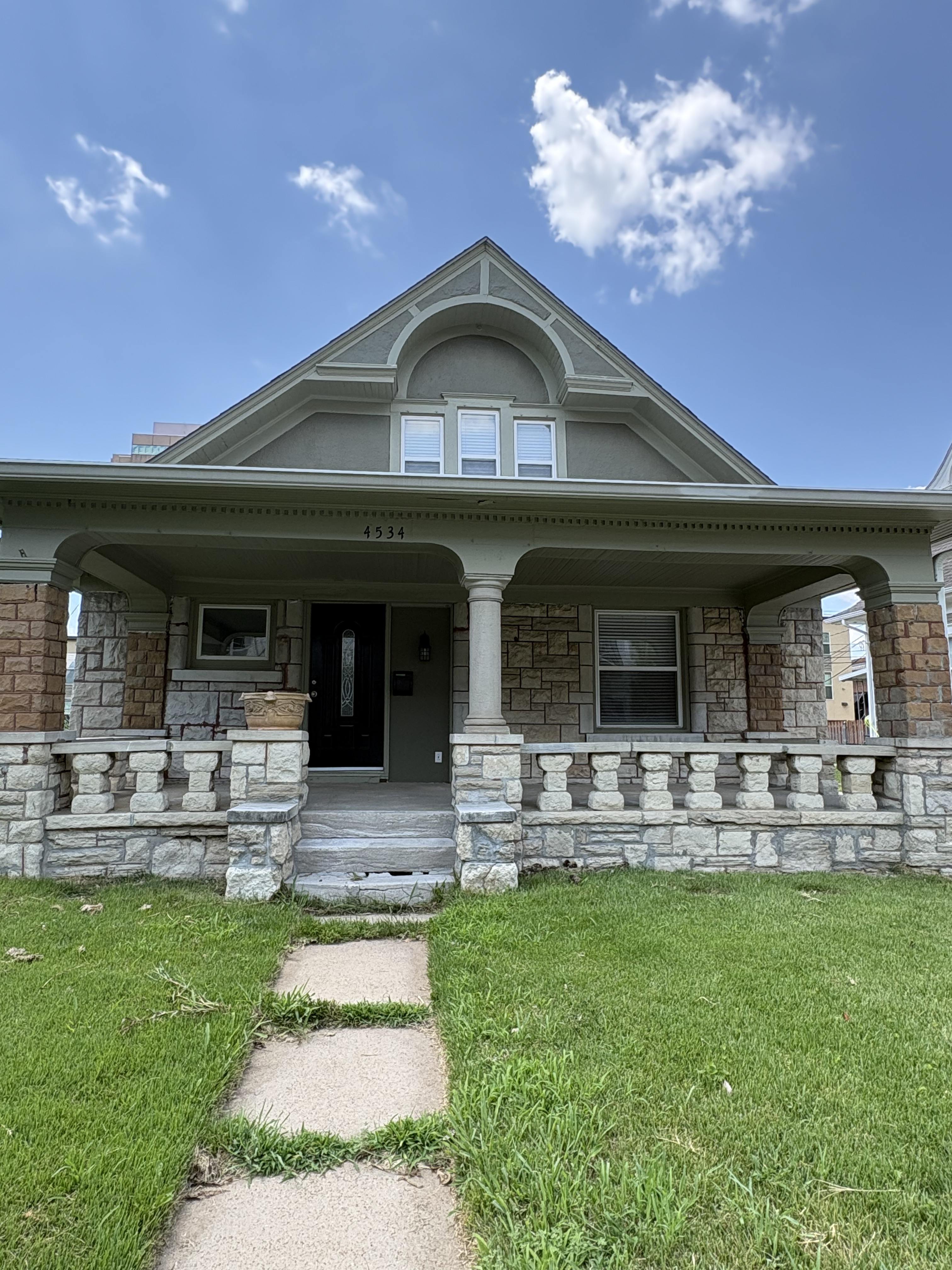 4534 Summit St – photo 2