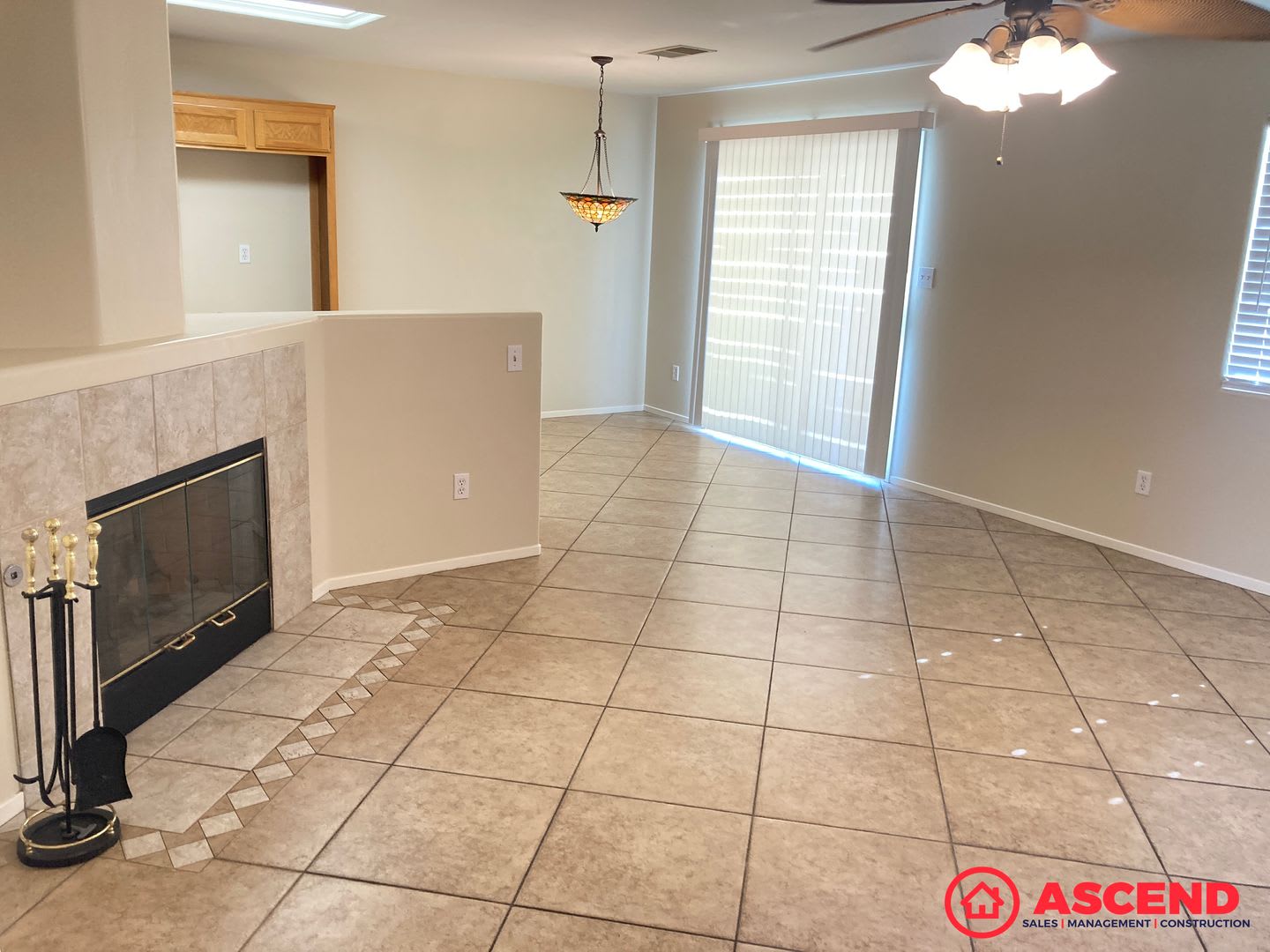 Comfortable 2BD/2BA Home in Bakersfield's Desirable 93312 — Fully Equipped! – photo 2