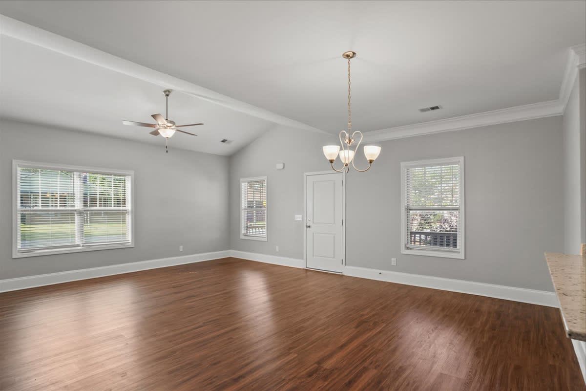 408 Senate St – photo 4