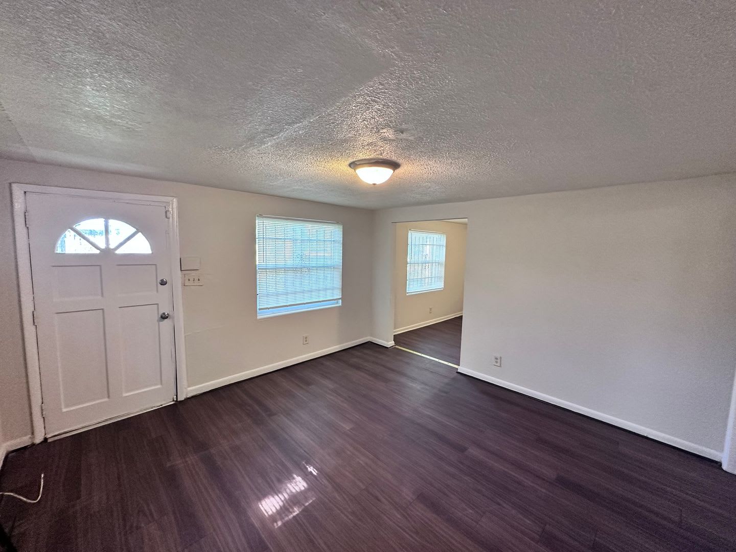 Charming Home In The Heart Of Jacksonville 2 Weeks Free – photo 5