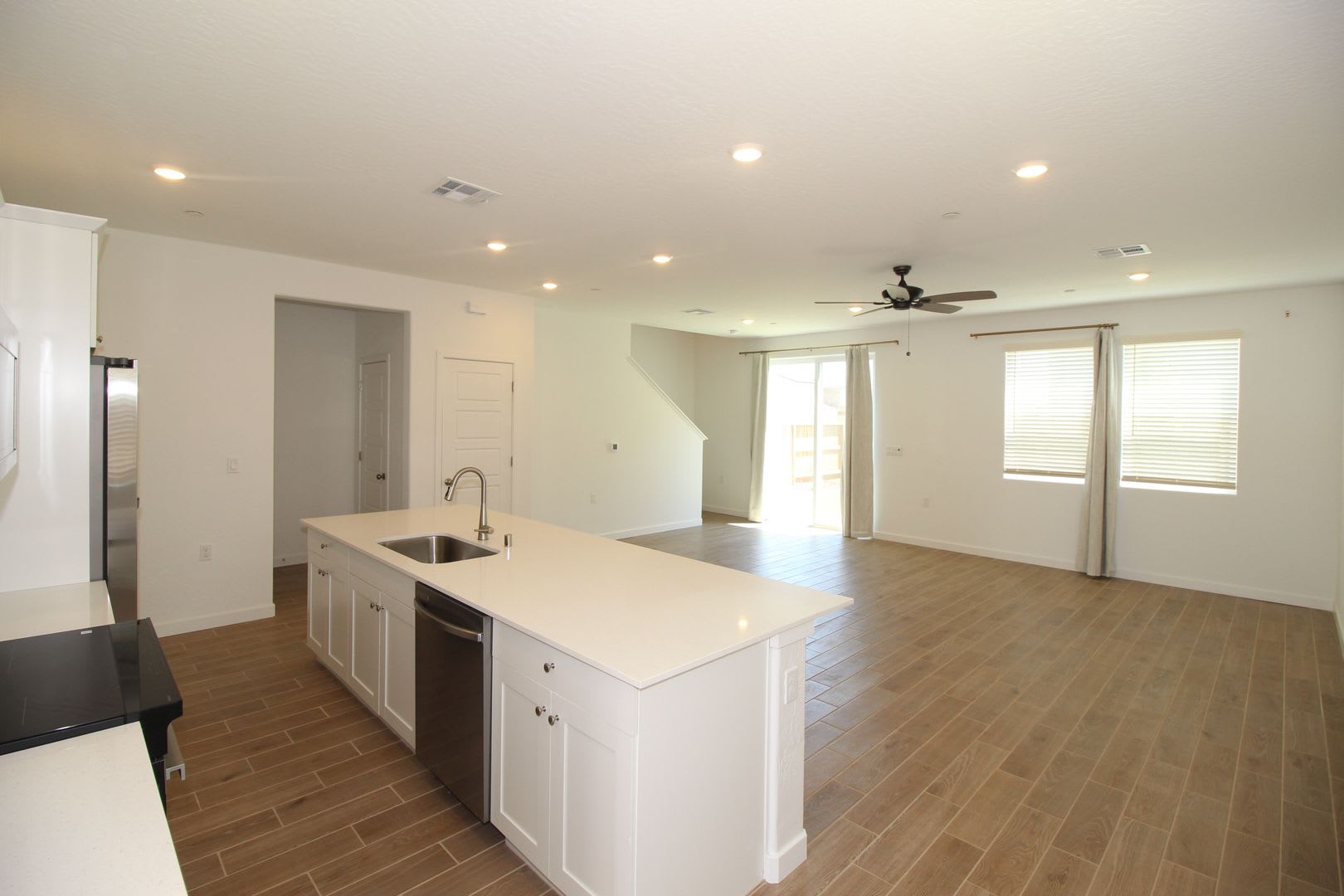 Brand New Lennar Home with Solar – photo 3