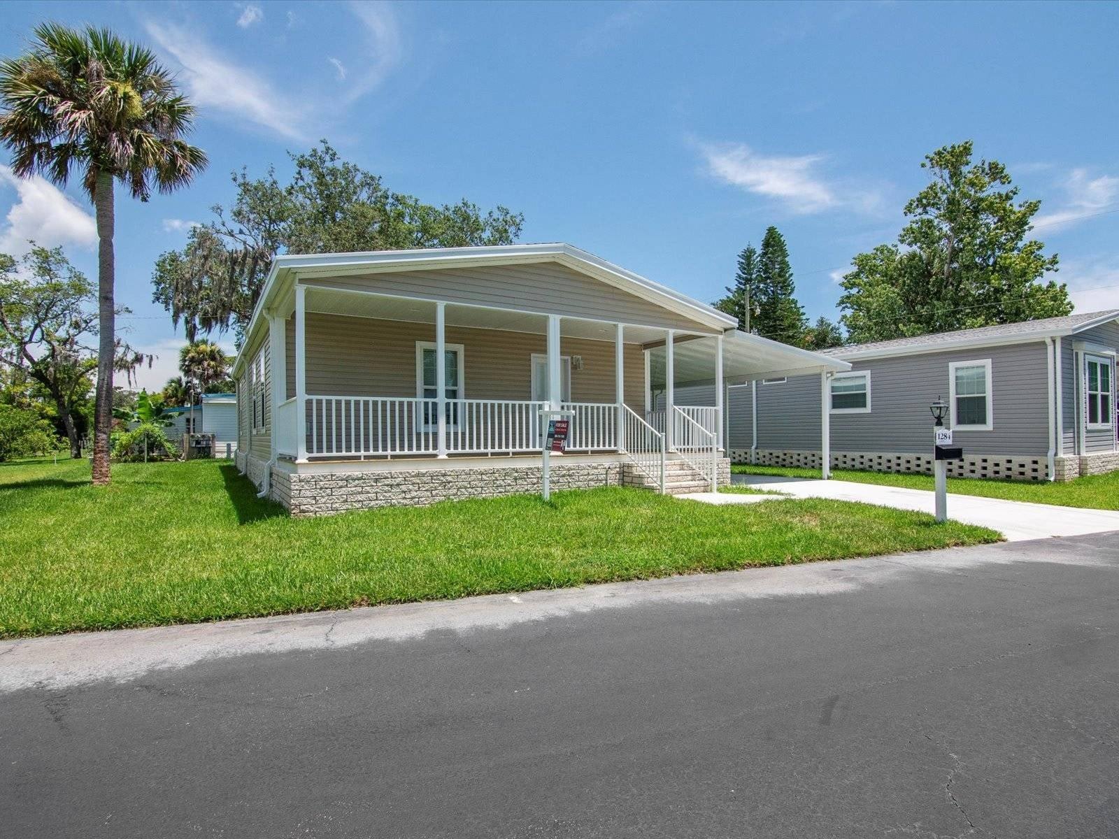 1284 Plymouth Place – photo 4