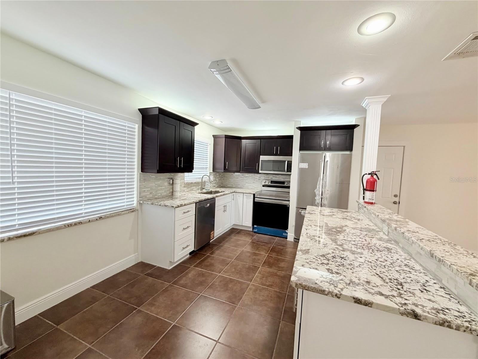 1827 OKLAHOMA Avenue NE – photo 5