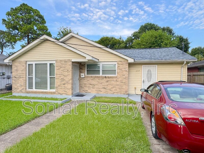 4019 Hamburg St. – photo 1