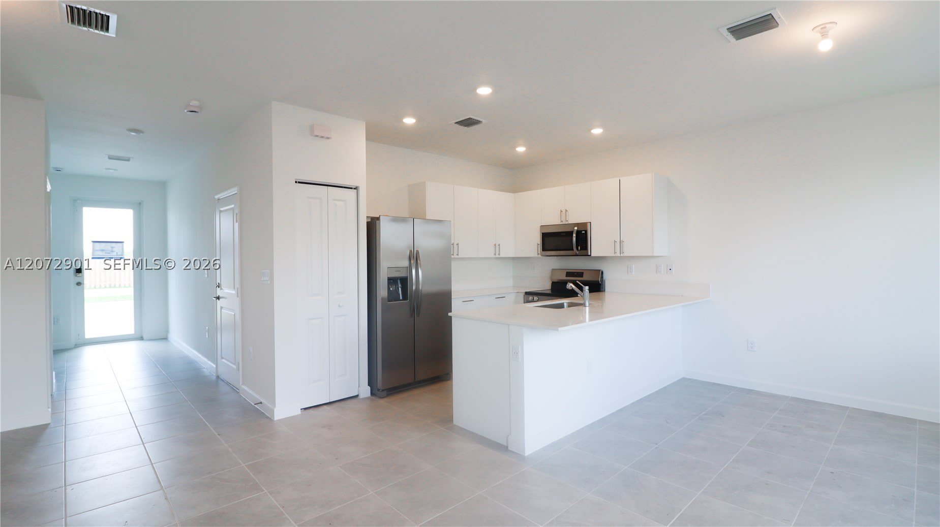 1475 SE 7th Ter – photo 3