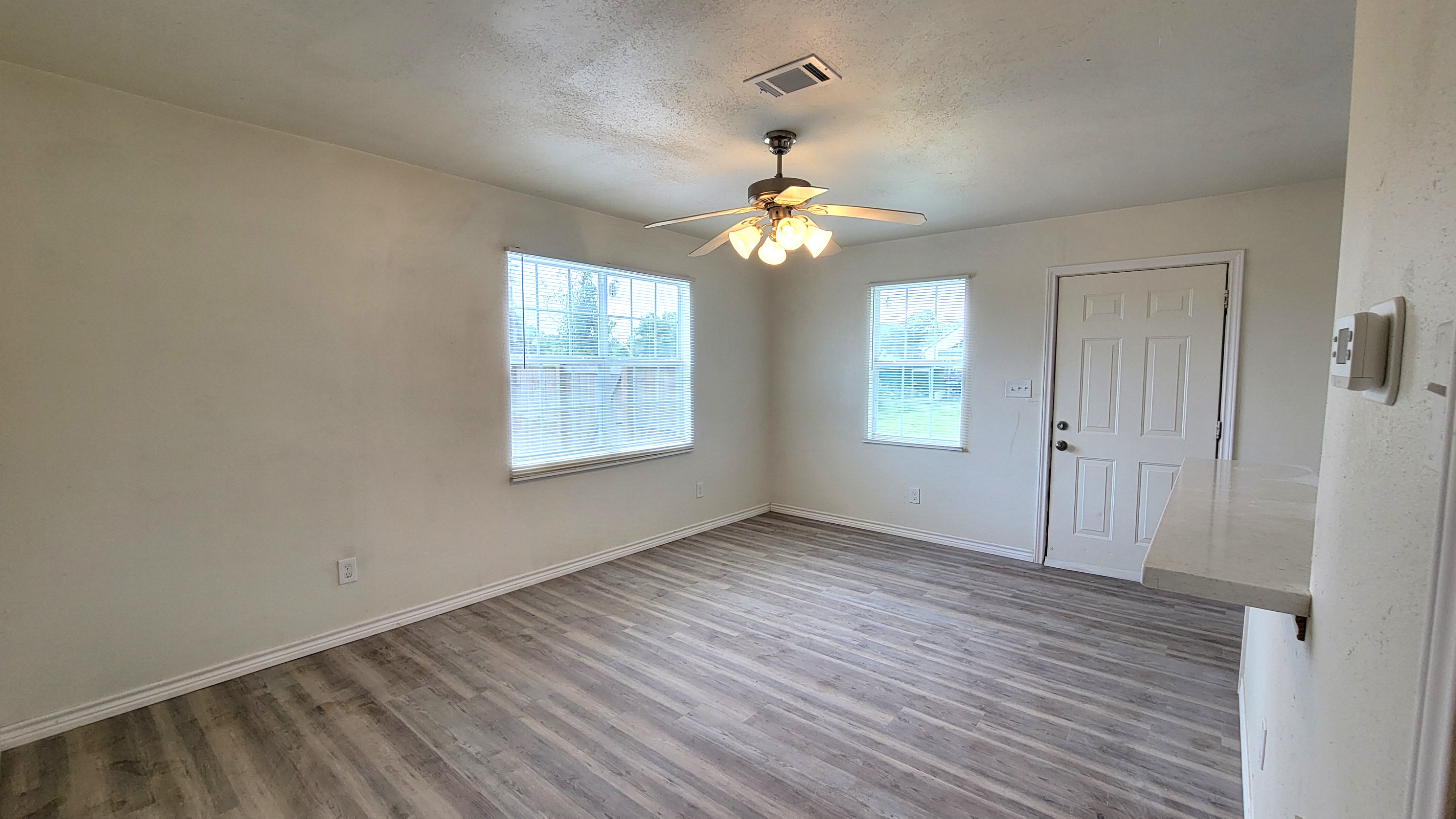 109 Will St – photo 5