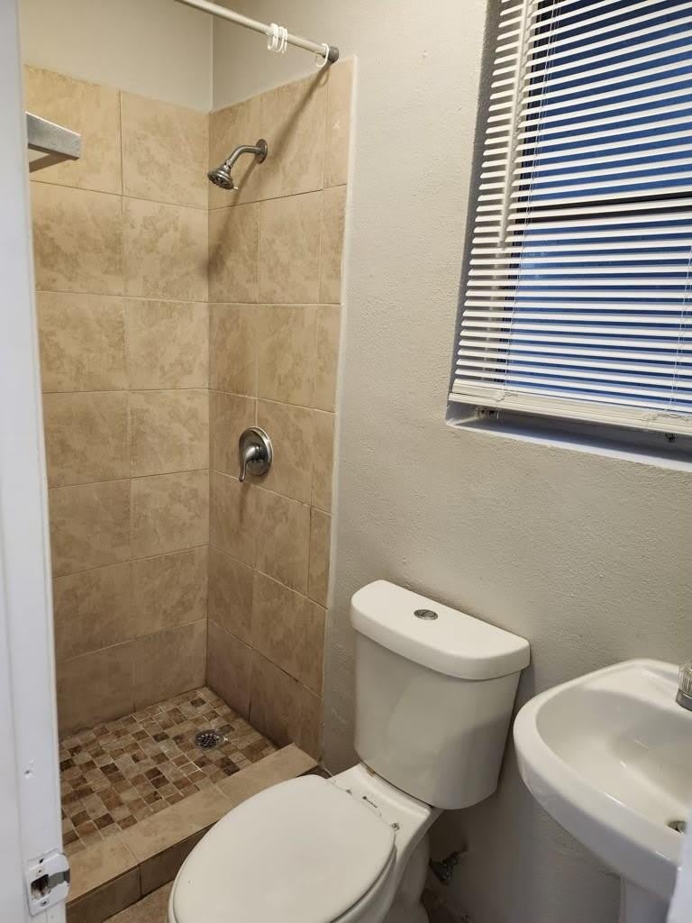 8851 NW 15TH Court – photo 4