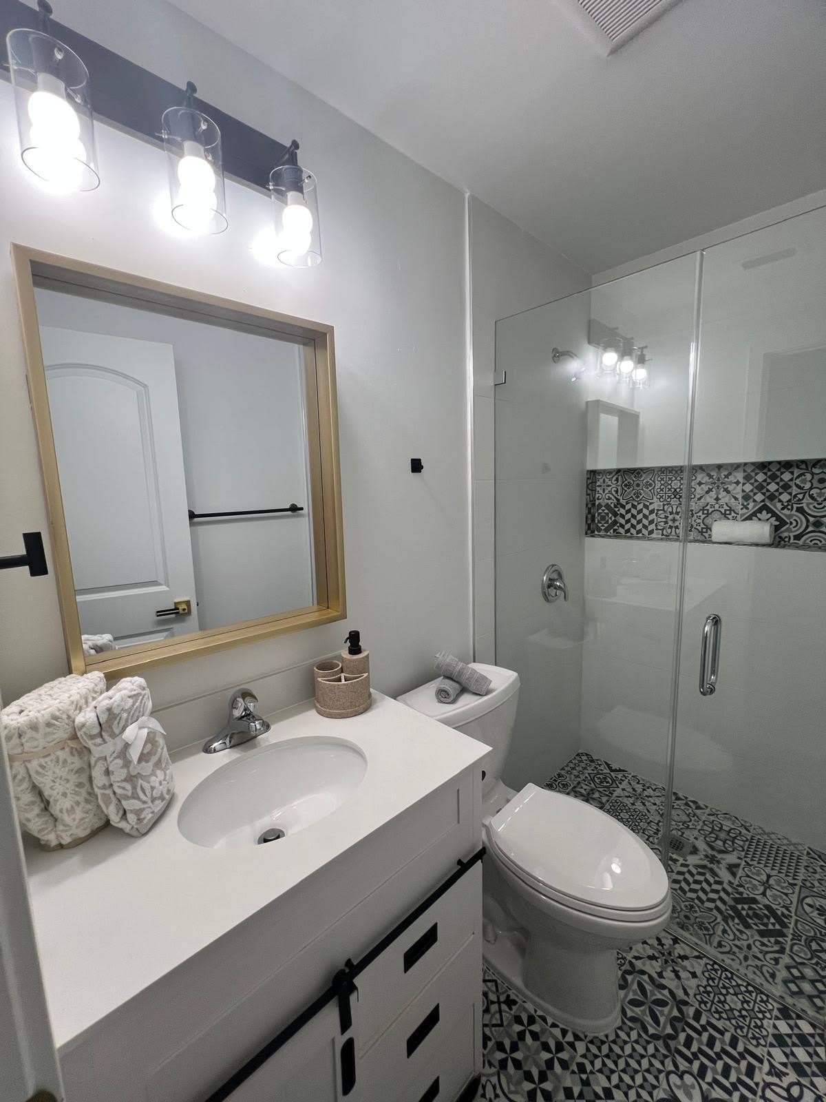 1122 Woodbine Road – photo 3