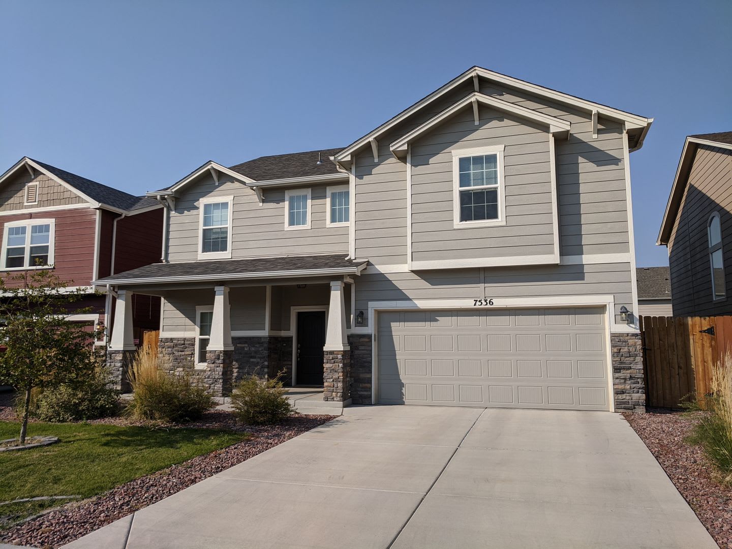 Open layout two-story home – photo 2