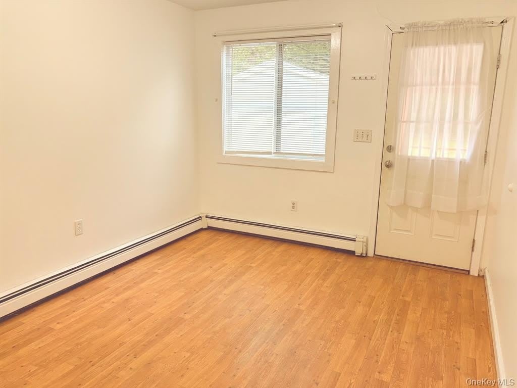 48 Eleanor Avenue – photo 3