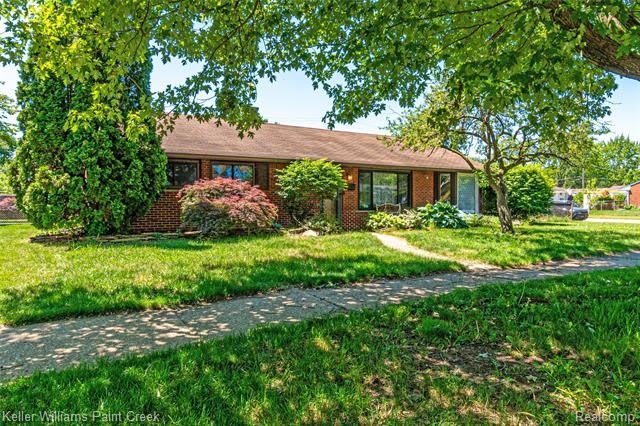 20510 Luna Street – photo 3