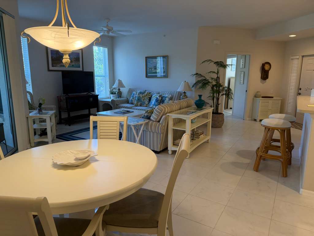 17020 Willowcrest Way – photo 5