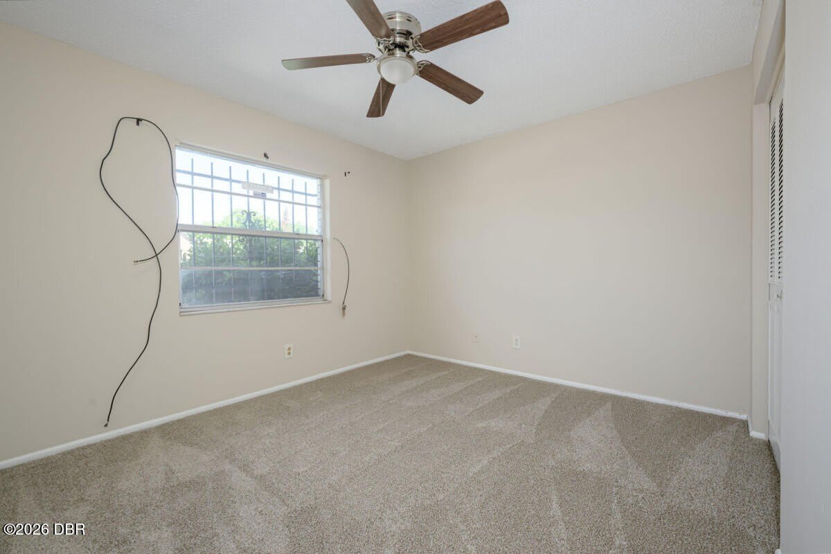 927 E Millard Court – photo 2