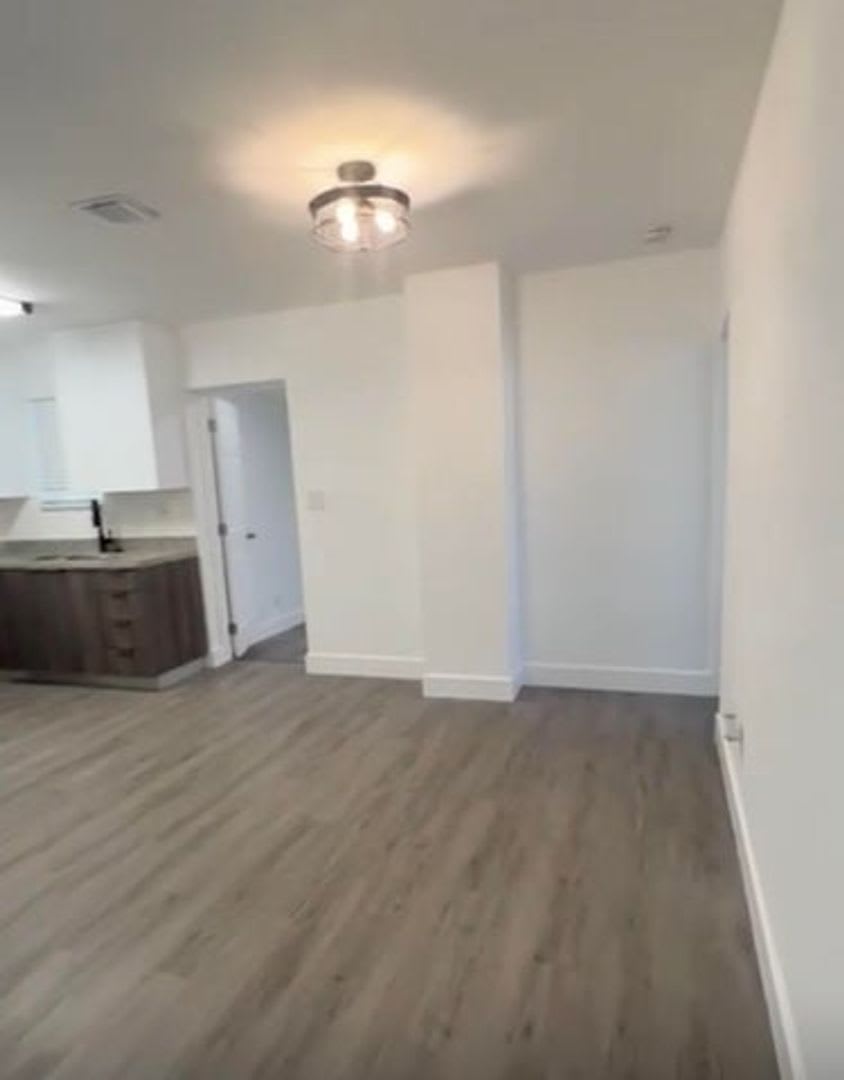 517 NW 16TH Avenue, Fort Lauderdale, FL 33311 – photo 2