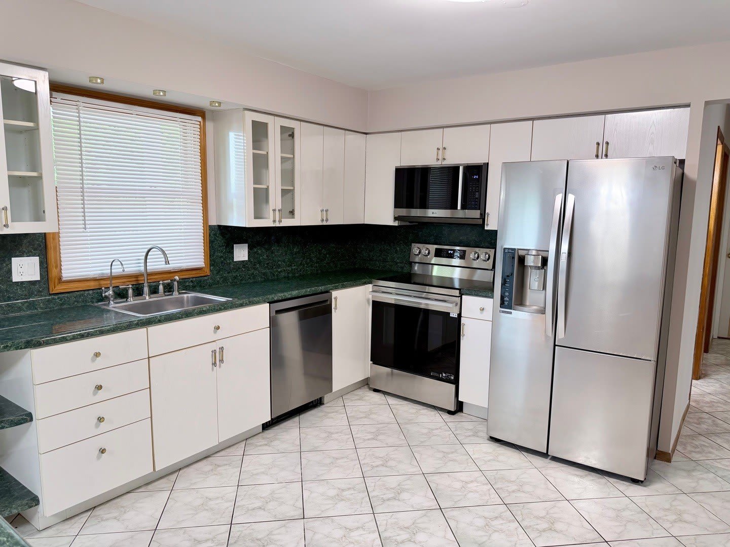 10 Mayflower Road – photo 5