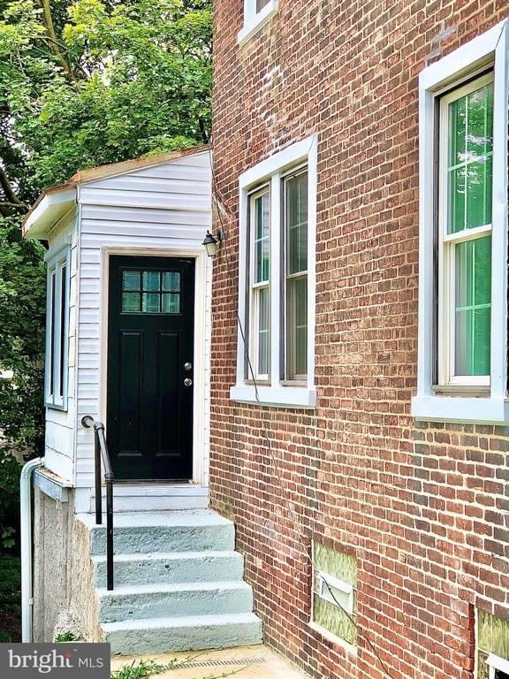 927 SPRING MILL AVENUE – photo 2
