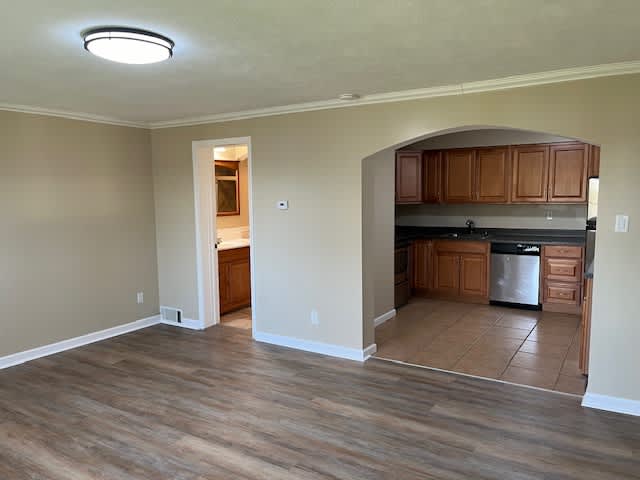 55268 Indian Trail – photo 4