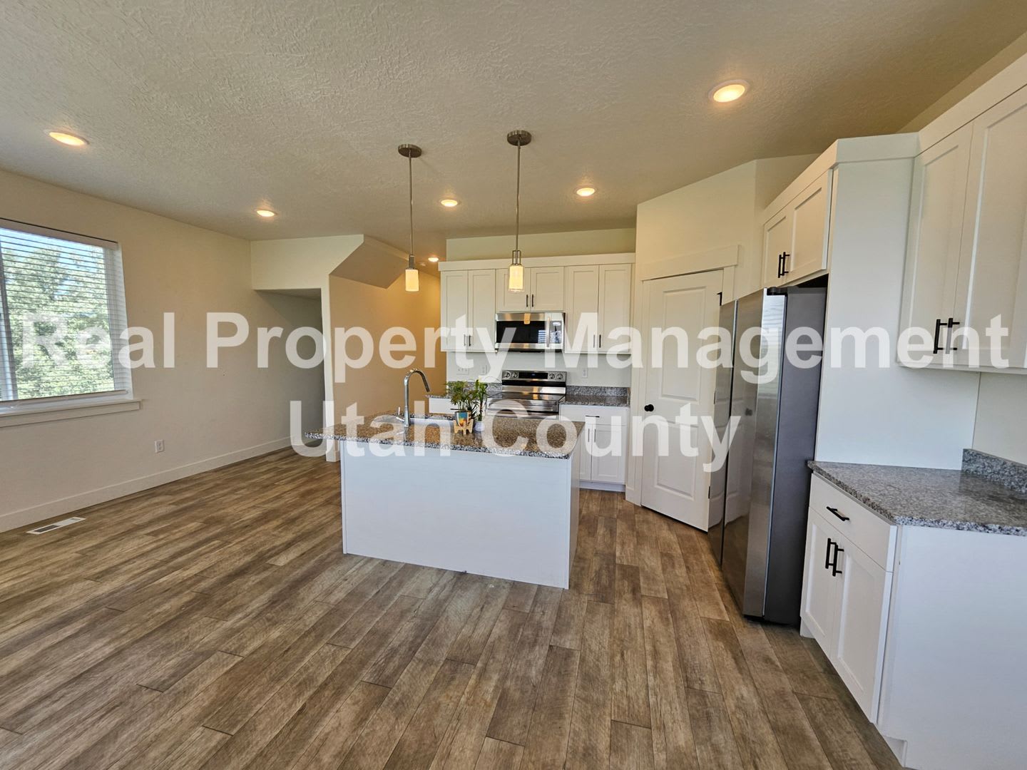 Provo Town home – photo 4