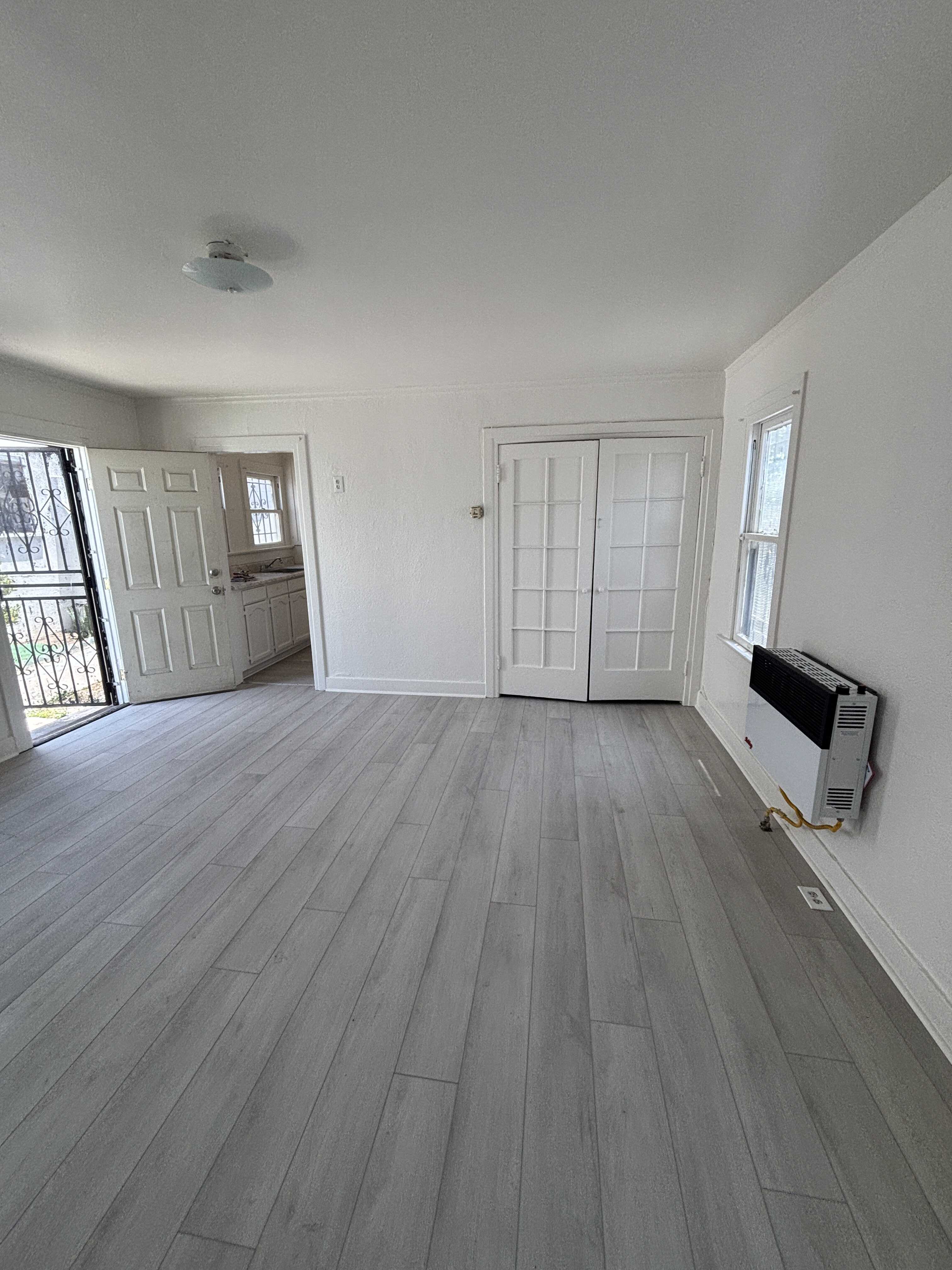 1128 South New Hampshire Avenue – photo 2
