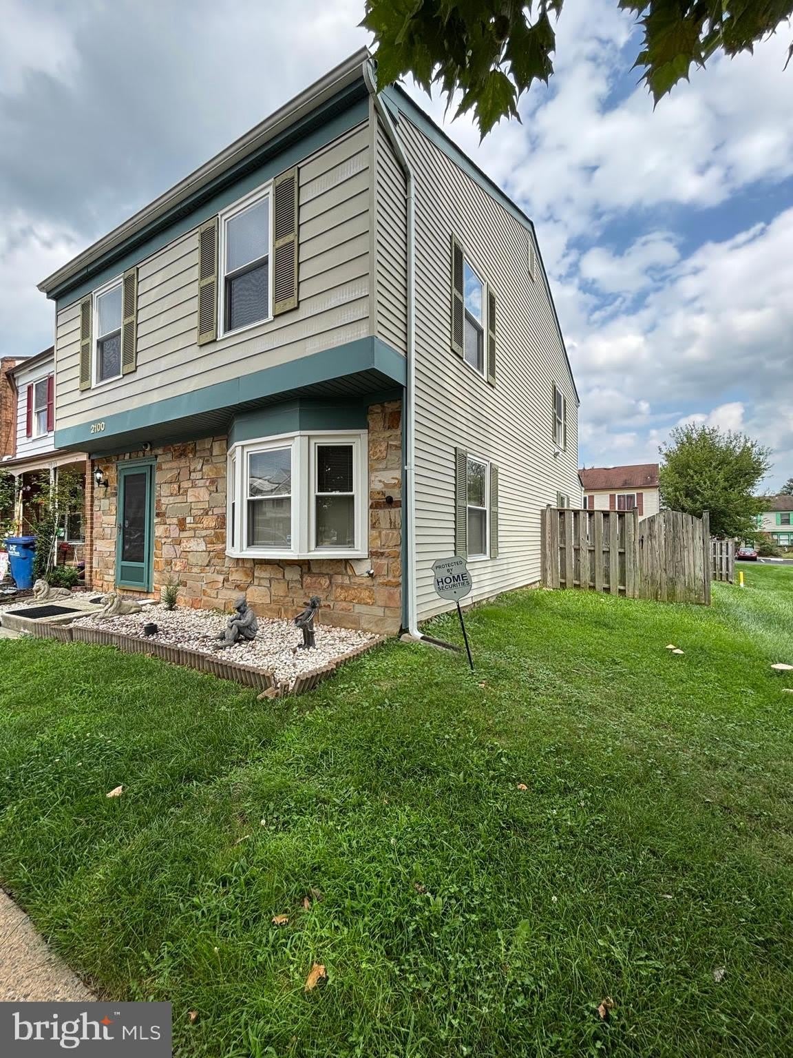 2100 MAGER Drive – photo 4