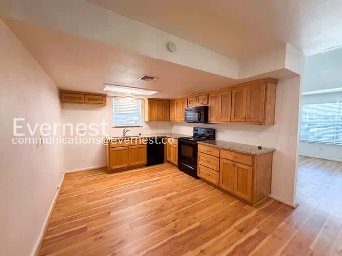 707 Valley View Drive – photo 5