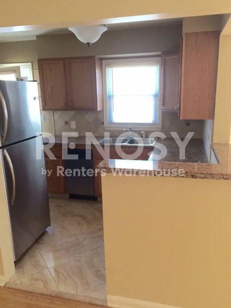 Fully Renovated 2Br 2Ba Home In Prime Whittier Uptown Location – photo 3