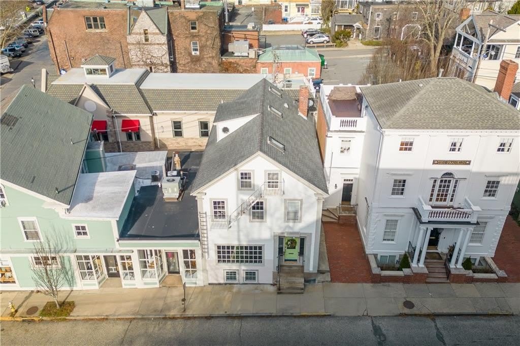 8 Franklin Street – photo 2