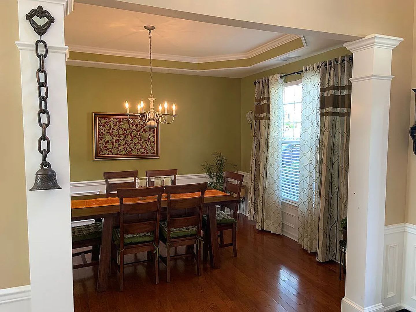Room in 7 Bedroom Home at Arbor Vista Dr – photo 2