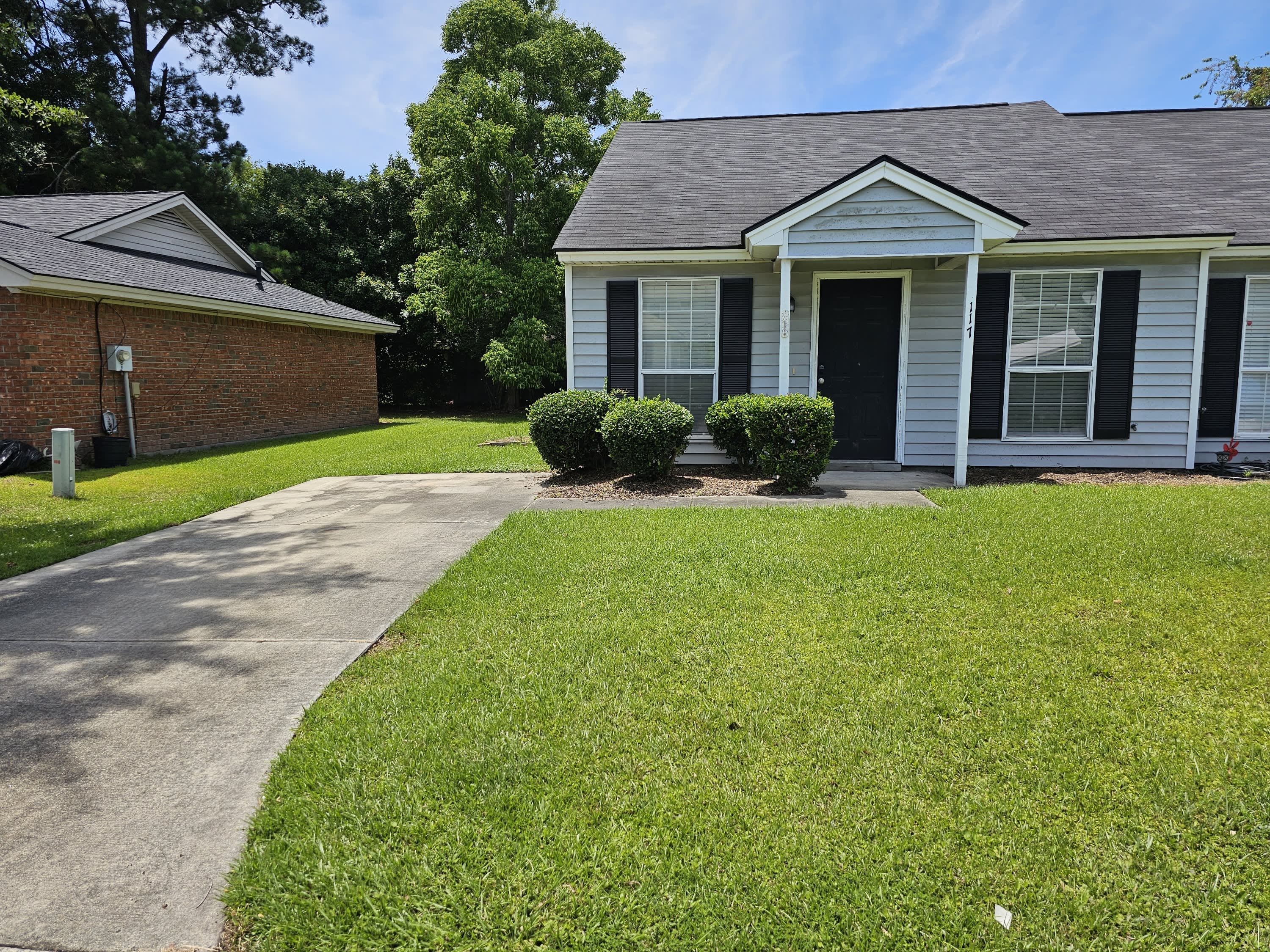 117 Hunt Club Court – photo 2