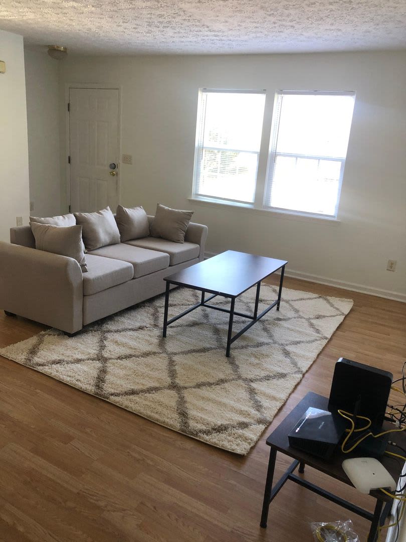 Room in 4 Bedroom Home at Reynard Ct – photo 1