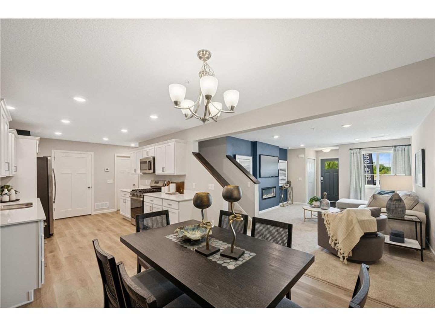 New Construction Brand New Unit In Our Preserve Of Montrose Community – photo 5