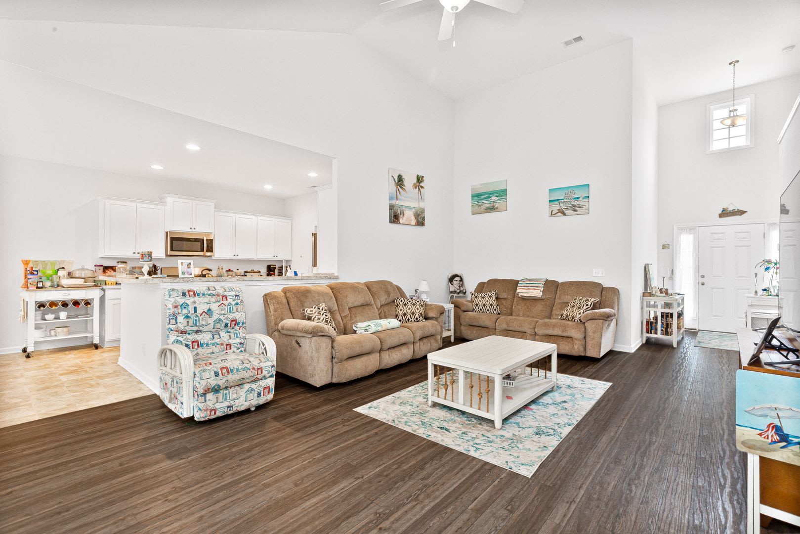 Spacious Home in Barons Bluff North – photo 5