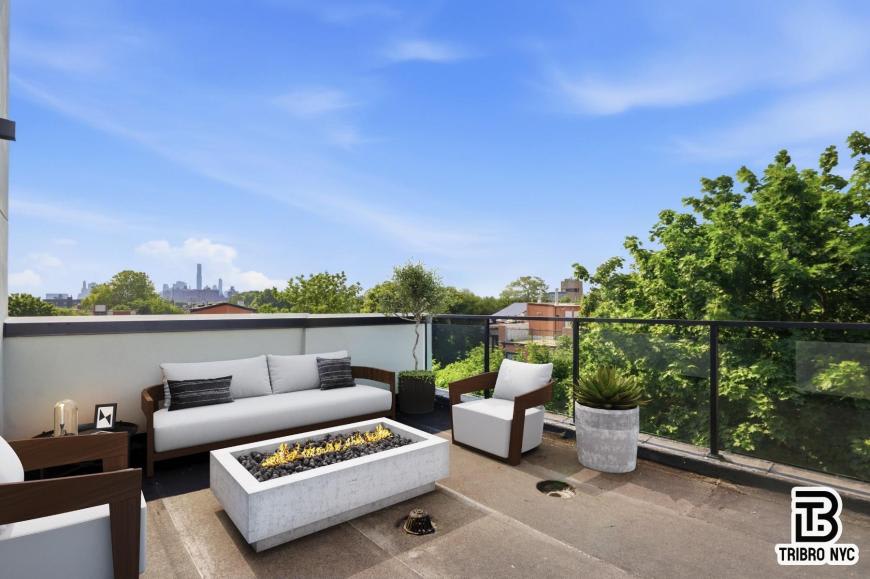 461 Lexington Avenue – photo 1